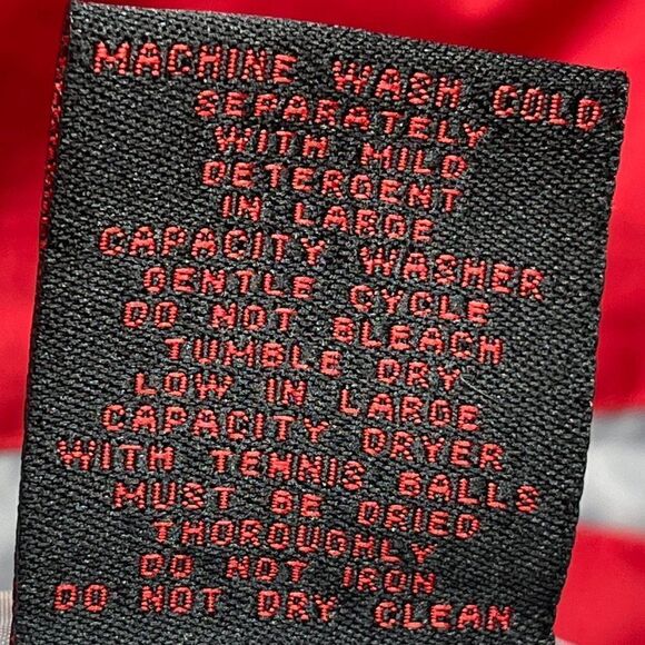 Mackintosh new england women's red puffer coat down feathers size small - Picture 8 of 14